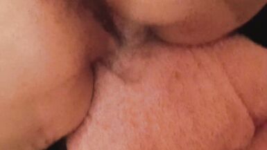 Fingering beautifull mature girlfriend and she sucks my dick