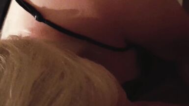 Fingering beautifull mature girlfriend and she sucks my dick - 13 image