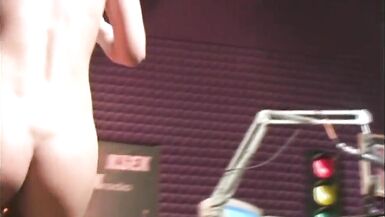 She seems to get turned on by the live broadcast - 14 image