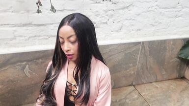 Sensual Moves Under the Open Sky