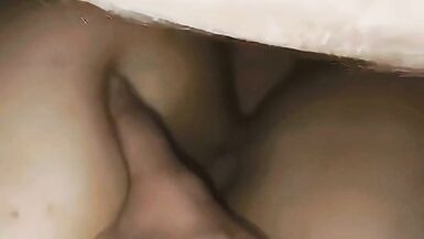 Curvy MILF couple anal