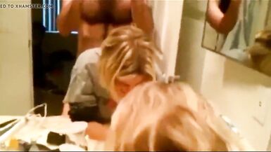 Cheating wife having a real orgasm with lover on vacation - 10 image