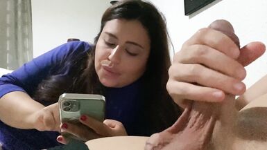 She didn't mind that I masturbated and she helped me - 10 image