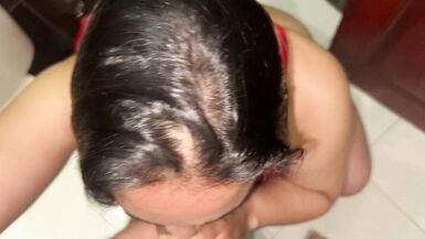I spy on my big ass Colombian stepmom and we end up fucking - 4 image