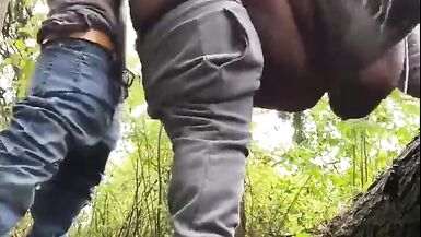 Hiking trip turns into accidental creampie - 5 image