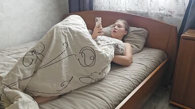 Woke up and decided to masturbate to porn! Sweet orgasm - 2 image