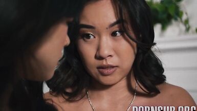 Twin Desires. Spanish sub. To see in: pornsuborg - 5 image