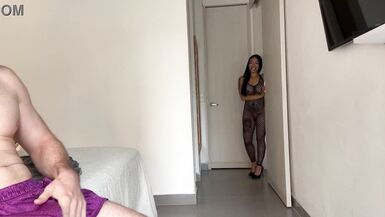 Derrière les coulisses avec la MILF Mariana Sandoval et Andres Acosta