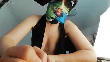 Amateur wife doing naked chores around the house. Amateur wife blows with carrot.