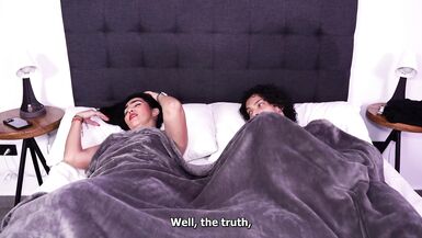 Stepson has a unique opportunity! - Shares hotel bed with his big-ass stepmom - 4 image