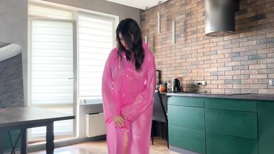 TRYING ON CLOTHES . SEXUAL MILF. - 1 image