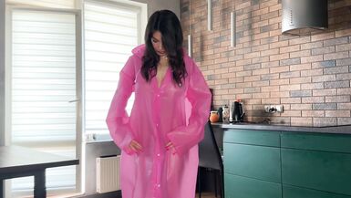 TRYING ON CLOTHES . SEXUAL MILF. - 7 image