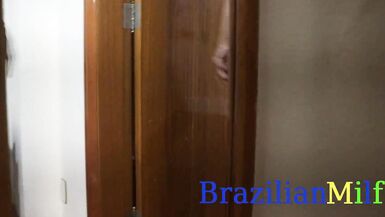 O negão do pau enorme mete tudo no cu da milf gostosa - 2 image