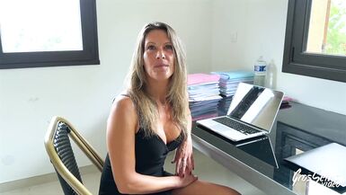 Milena, milf plantureuse, veut baiser