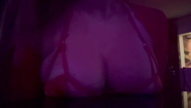 Stepmom Artemisia Love flaunts her natural tits and flashes her juicy boobs in public