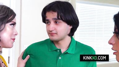 Gal Ritchie & Nicole Emma Vaunt Get Their Milf Pussies Pounded in Filthy Threesome