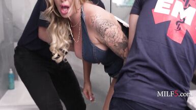 Stepmom Lolly Dames & curvy MILF Mike Ox get stuck & double penetrated by Danny Mountain and his friends - 5 image