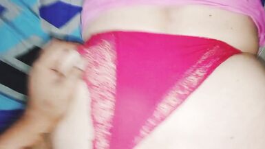 Bobafay29 se fait démonter la chatte mouillée par son grand-père chaud