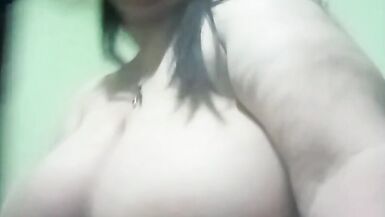 Watch how I seduced my Venezuelan grandma and we fell in love - 3 image