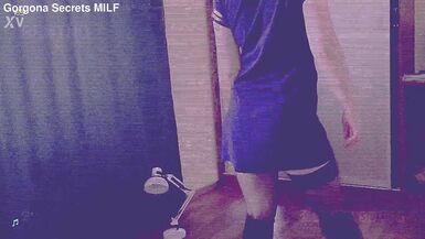 KettMun's MILF friend, Mitridatmun, is a stunning blonde with a massive butt