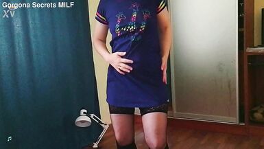 KettMun's MILF friend, Mitridatmun, is a stunning blonde with a massive butt