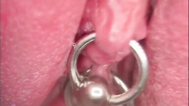 Sieh zu, wie Aqua Polas heiße MILF-Pussy in diesem Piss-Compilation-Video mit Pisse übergossen wird - 12 image