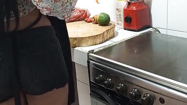 Watch La Ross pleasure herself in the kitchen while cooking dinner