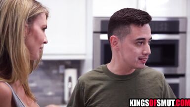 Gigi Dior & Juan El Caballo Loco's steamy bathroom sexcapade - 3 image