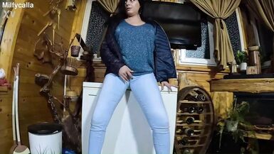MilfyCalla's solo adventure in jeans: Teasing and peeing in her sexy clothes