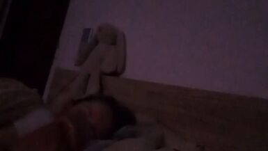 Mira cómo le daniean duro y profundo el cuerpazo flaco en un video casero