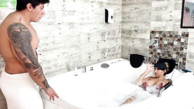Stepmom Summer_Steph and stepson Richiesummer share bathtub fun while hubby's away - 1 image