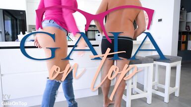 GaiaOnTop & BearBang sell MILF & cucumber for a juicy price