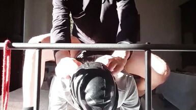 Laura en talons and The Throater dans une compilation MILF hard : levrette et bondage sauvage - 14 image