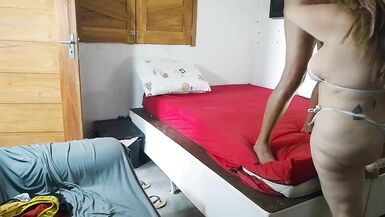 Blonde MILF Vivi Guedez gets natural tits and a hot tan in Dick Hot's photo shoot