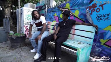 阿丽娜·安吉尔 (Alina Angel) 在肮脏的阿拉伯三人行派对上被两个英国广播公司 (BBC) 舔她的屁眼 - 1 image