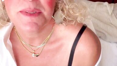 Bettie Bloem treibt es wild mit dem harten Schwanz ihres Stiefsohns und bettelt danach um mehr - 9 image