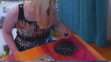 KettMun & Mitridatmun gobble down two loads & get their butts creamed