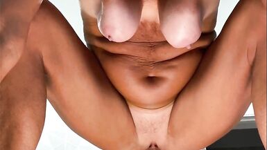 Laniam and Glero t’apprennent à jouir avec leurs talents de belles-mères dans une vidéo creampie chaude