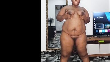 Mara Exotic's curvy body and perfect booty spread in hot solo play