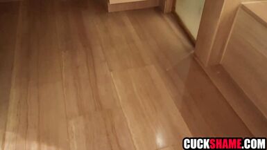ブレイク・ブロッサムが夫を裏切り、ブライアン・オマリーとシャワーで濃厚セックス - 3 image