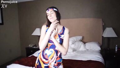 Anna Cummings, the horny MILF, gets kinky with her stepson