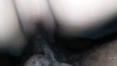 Bu ateşli MILFin ateşli seks maceralarına göz atın