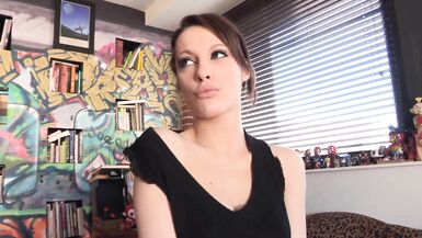 Nikita Bellucci and Sovereign Syre have a wet and wild lesbian threesome