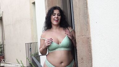 Montse Swinger, the dirty MILF neighbor, gets down and dirty with her big booty neighbor - 11 image