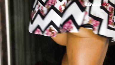 Mate le corps latina de Bianca Naldy se faire démonter par la grosse bite d’Apollo en POV