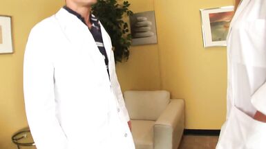 Phyllisha Anne & Talon Valenti get wild with multiple orgasms and moaning in hospital