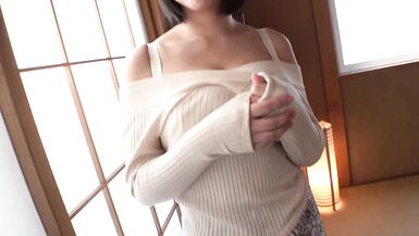 Arisa Hanyu and Hamar, two gorgeous Japanese MILFs, share a steamy threesome - 12 image