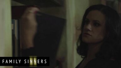 Stepson gets a sneak peek of Penny Barber's shaved pussy & wet pussy while she's alone