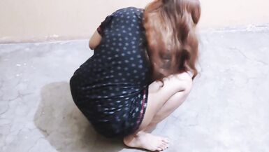 Priya 和 Arsal 在热辣的角色扮演中与房主亲密接触 - 1 image