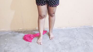Priya 和 Arsal 在热辣的角色扮演中与房主亲密接触 - 4 image